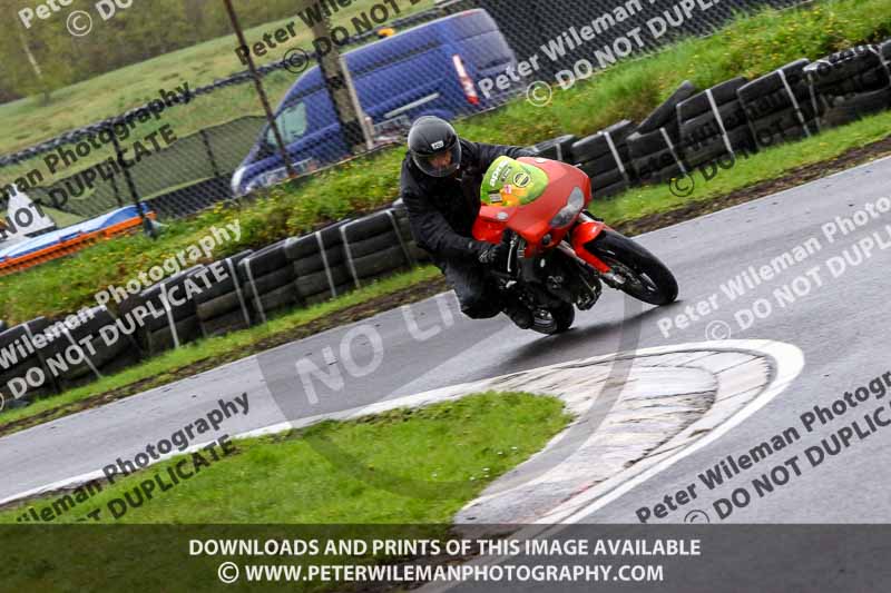 Three Sisters;Three Sisters photographs;Three Sisters trackday photographs;enduro digital images;event digital images;eventdigitalimages;lydden no limits trackday;no limits trackdays;peter wileman photography;racing digital images;trackday digital images;trackday photos