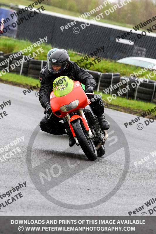 Three Sisters;Three Sisters photographs;Three Sisters trackday photographs;enduro digital images;event digital images;eventdigitalimages;lydden no limits trackday;no limits trackdays;peter wileman photography;racing digital images;trackday digital images;trackday photos