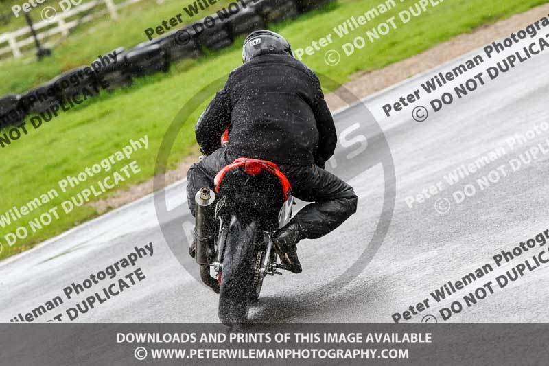 Three Sisters;Three Sisters photographs;Three Sisters trackday photographs;enduro digital images;event digital images;eventdigitalimages;lydden no limits trackday;no limits trackdays;peter wileman photography;racing digital images;trackday digital images;trackday photos