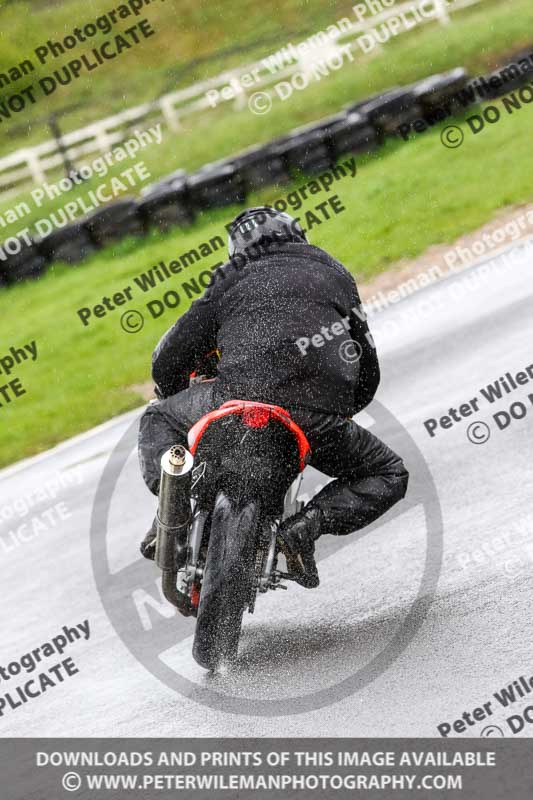 Three Sisters;Three Sisters photographs;Three Sisters trackday photographs;enduro digital images;event digital images;eventdigitalimages;lydden no limits trackday;no limits trackdays;peter wileman photography;racing digital images;trackday digital images;trackday photos