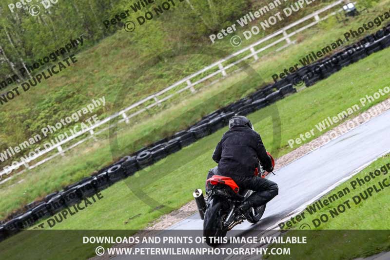 Three Sisters;Three Sisters photographs;Three Sisters trackday photographs;enduro digital images;event digital images;eventdigitalimages;lydden no limits trackday;no limits trackdays;peter wileman photography;racing digital images;trackday digital images;trackday photos