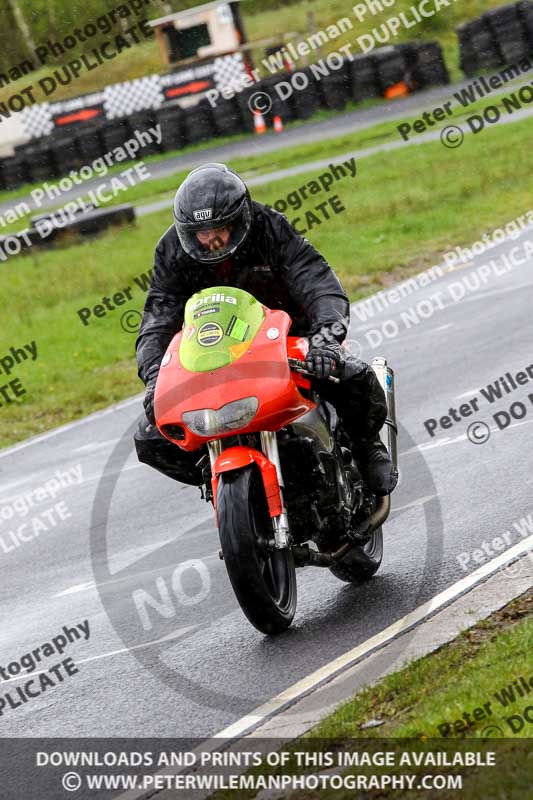 Three Sisters;Three Sisters photographs;Three Sisters trackday photographs;enduro digital images;event digital images;eventdigitalimages;lydden no limits trackday;no limits trackdays;peter wileman photography;racing digital images;trackday digital images;trackday photos