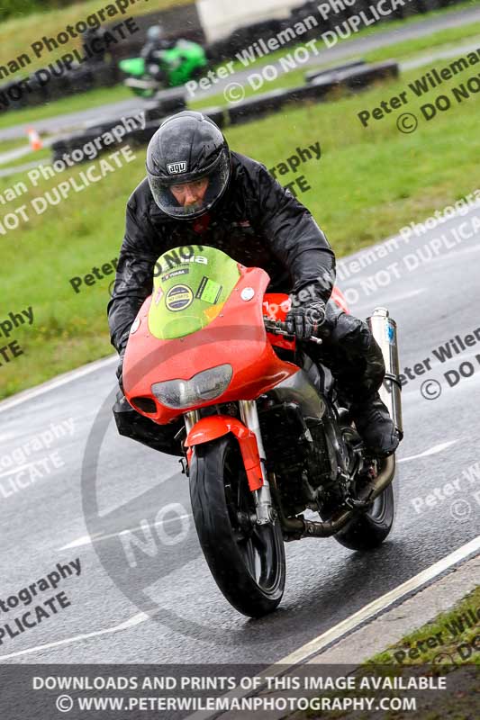 Three Sisters;Three Sisters photographs;Three Sisters trackday photographs;enduro digital images;event digital images;eventdigitalimages;lydden no limits trackday;no limits trackdays;peter wileman photography;racing digital images;trackday digital images;trackday photos