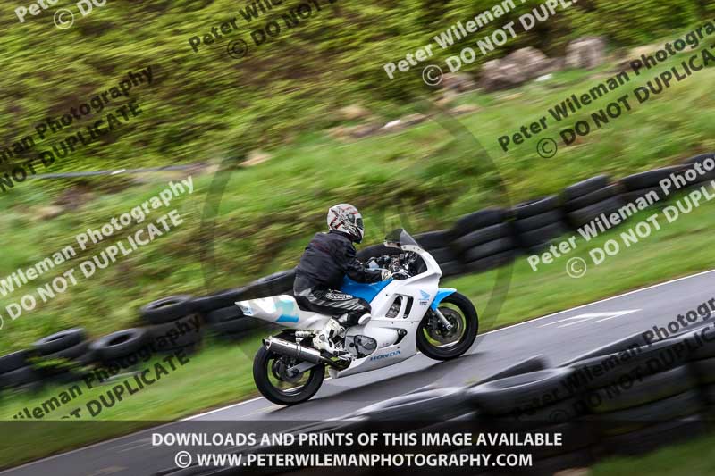 Three Sisters;Three Sisters photographs;Three Sisters trackday photographs;enduro digital images;event digital images;eventdigitalimages;lydden no limits trackday;no limits trackdays;peter wileman photography;racing digital images;trackday digital images;trackday photos