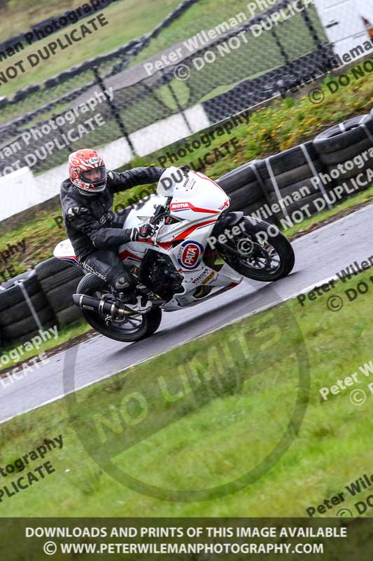 Three Sisters;Three Sisters photographs;Three Sisters trackday photographs;enduro digital images;event digital images;eventdigitalimages;lydden no limits trackday;no limits trackdays;peter wileman photography;racing digital images;trackday digital images;trackday photos