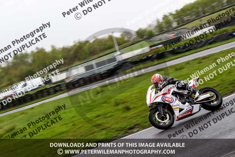 Three Sisters;Three Sisters photographs;Three Sisters trackday photographs;enduro digital images;event digital images;eventdigitalimages;lydden no limits trackday;no limits trackdays;peter wileman photography;racing digital images;trackday digital images;trackday photos