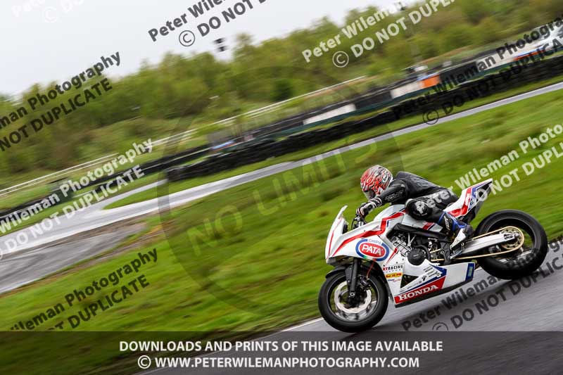 Three Sisters;Three Sisters photographs;Three Sisters trackday photographs;enduro digital images;event digital images;eventdigitalimages;lydden no limits trackday;no limits trackdays;peter wileman photography;racing digital images;trackday digital images;trackday photos