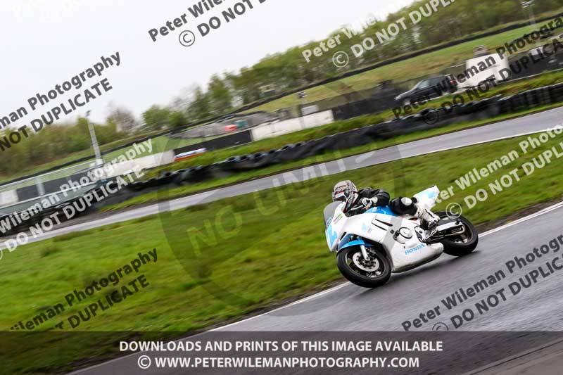 Three Sisters;Three Sisters photographs;Three Sisters trackday photographs;enduro digital images;event digital images;eventdigitalimages;lydden no limits trackday;no limits trackdays;peter wileman photography;racing digital images;trackday digital images;trackday photos