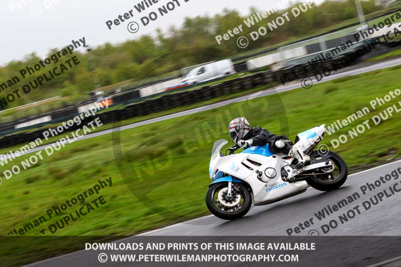 Three Sisters;Three Sisters photographs;Three Sisters trackday photographs;enduro digital images;event digital images;eventdigitalimages;lydden no limits trackday;no limits trackdays;peter wileman photography;racing digital images;trackday digital images;trackday photos