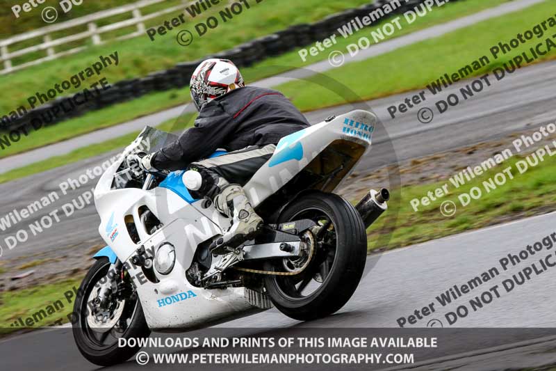 Three Sisters;Three Sisters photographs;Three Sisters trackday photographs;enduro digital images;event digital images;eventdigitalimages;lydden no limits trackday;no limits trackdays;peter wileman photography;racing digital images;trackday digital images;trackday photos