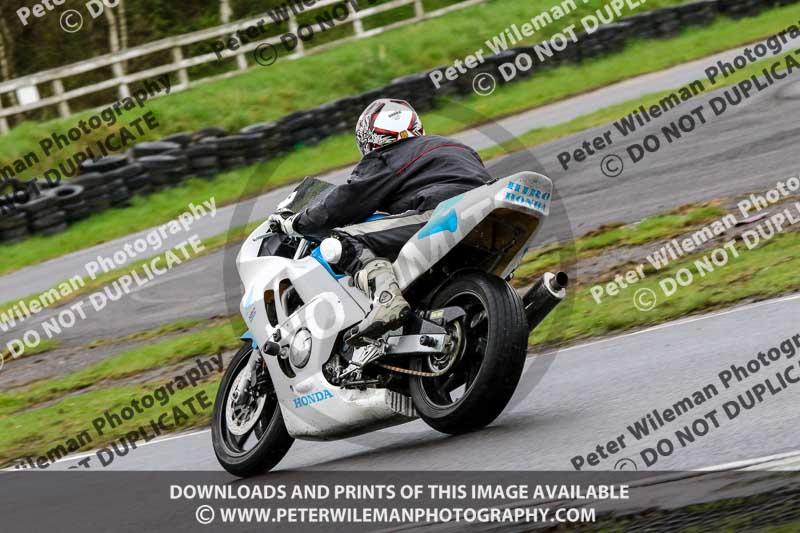 Three Sisters;Three Sisters photographs;Three Sisters trackday photographs;enduro digital images;event digital images;eventdigitalimages;lydden no limits trackday;no limits trackdays;peter wileman photography;racing digital images;trackday digital images;trackday photos