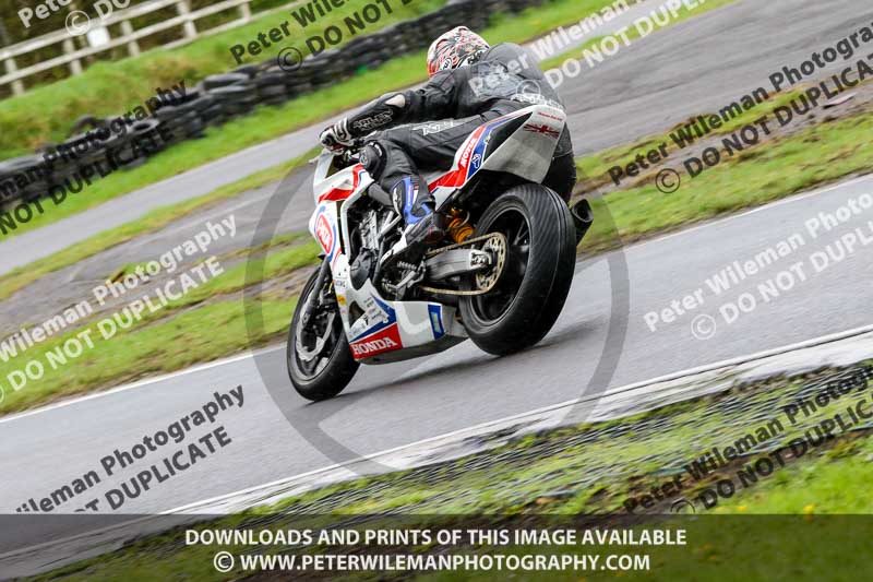 Three Sisters;Three Sisters photographs;Three Sisters trackday photographs;enduro digital images;event digital images;eventdigitalimages;lydden no limits trackday;no limits trackdays;peter wileman photography;racing digital images;trackday digital images;trackday photos