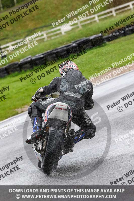 Three Sisters;Three Sisters photographs;Three Sisters trackday photographs;enduro digital images;event digital images;eventdigitalimages;lydden no limits trackday;no limits trackdays;peter wileman photography;racing digital images;trackday digital images;trackday photos