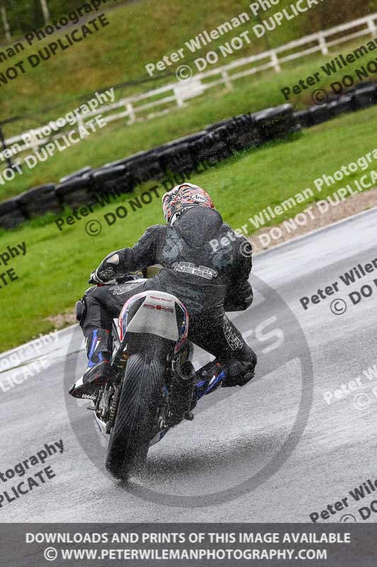 Three Sisters;Three Sisters photographs;Three Sisters trackday photographs;enduro digital images;event digital images;eventdigitalimages;lydden no limits trackday;no limits trackdays;peter wileman photography;racing digital images;trackday digital images;trackday photos