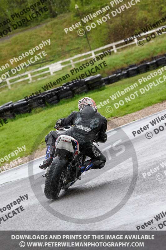 Three Sisters;Three Sisters photographs;Three Sisters trackday photographs;enduro digital images;event digital images;eventdigitalimages;lydden no limits trackday;no limits trackdays;peter wileman photography;racing digital images;trackday digital images;trackday photos