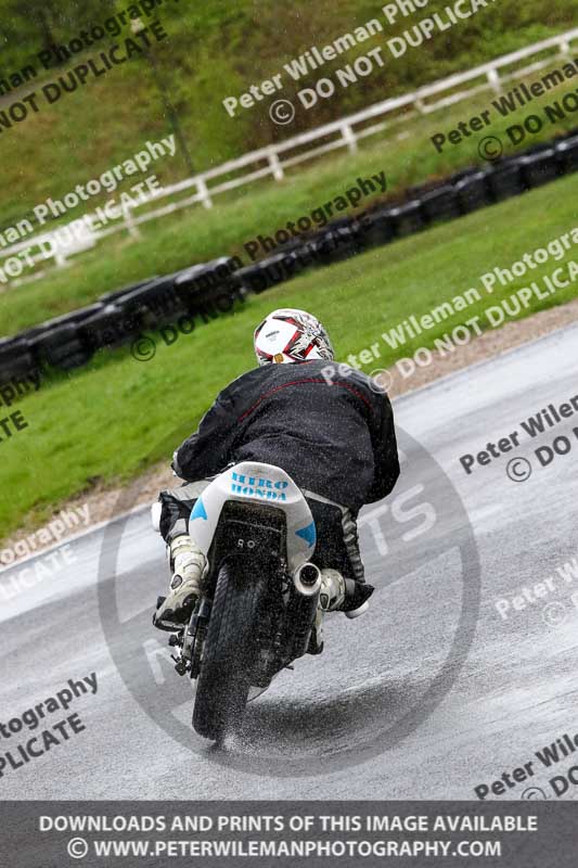 Three Sisters;Three Sisters photographs;Three Sisters trackday photographs;enduro digital images;event digital images;eventdigitalimages;lydden no limits trackday;no limits trackdays;peter wileman photography;racing digital images;trackday digital images;trackday photos