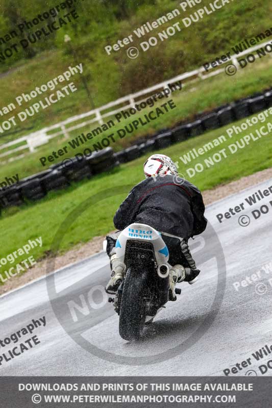 Three Sisters;Three Sisters photographs;Three Sisters trackday photographs;enduro digital images;event digital images;eventdigitalimages;lydden no limits trackday;no limits trackdays;peter wileman photography;racing digital images;trackday digital images;trackday photos