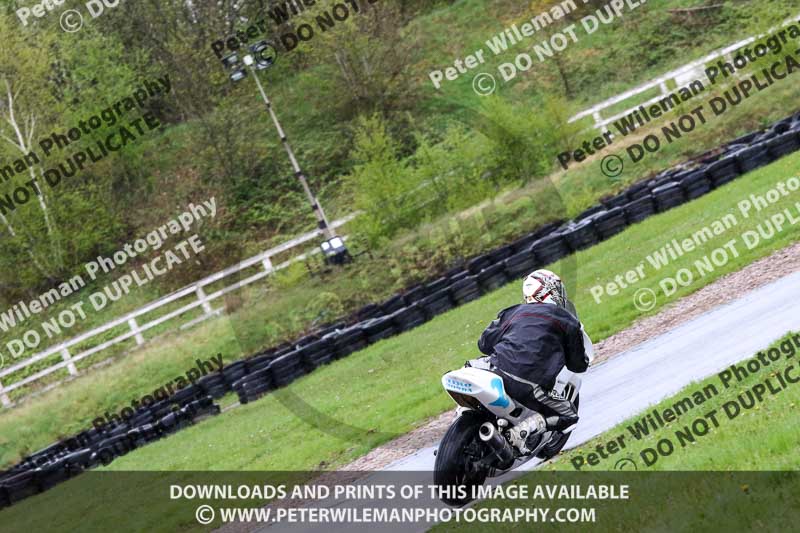 Three Sisters;Three Sisters photographs;Three Sisters trackday photographs;enduro digital images;event digital images;eventdigitalimages;lydden no limits trackday;no limits trackdays;peter wileman photography;racing digital images;trackday digital images;trackday photos