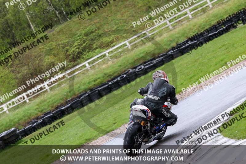 Three Sisters;Three Sisters photographs;Three Sisters trackday photographs;enduro digital images;event digital images;eventdigitalimages;lydden no limits trackday;no limits trackdays;peter wileman photography;racing digital images;trackday digital images;trackday photos