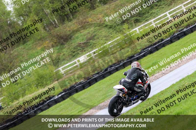 Three Sisters;Three Sisters photographs;Three Sisters trackday photographs;enduro digital images;event digital images;eventdigitalimages;lydden no limits trackday;no limits trackdays;peter wileman photography;racing digital images;trackday digital images;trackday photos