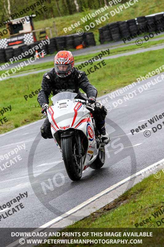 Three Sisters;Three Sisters photographs;Three Sisters trackday photographs;enduro digital images;event digital images;eventdigitalimages;lydden no limits trackday;no limits trackdays;peter wileman photography;racing digital images;trackday digital images;trackday photos