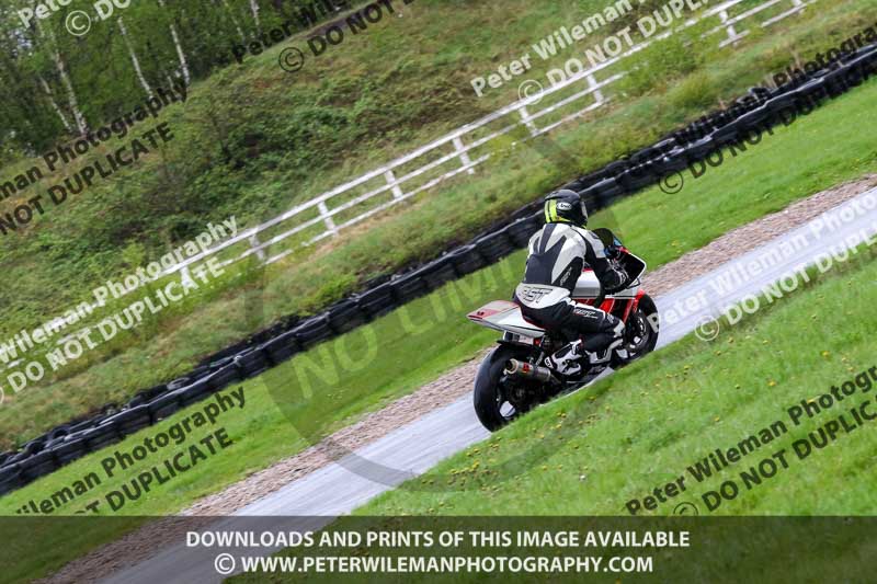 Three Sisters;Three Sisters photographs;Three Sisters trackday photographs;enduro digital images;event digital images;eventdigitalimages;lydden no limits trackday;no limits trackdays;peter wileman photography;racing digital images;trackday digital images;trackday photos