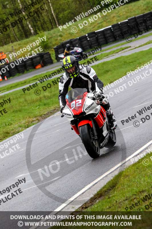 Three Sisters;Three Sisters photographs;Three Sisters trackday photographs;enduro digital images;event digital images;eventdigitalimages;lydden no limits trackday;no limits trackdays;peter wileman photography;racing digital images;trackday digital images;trackday photos