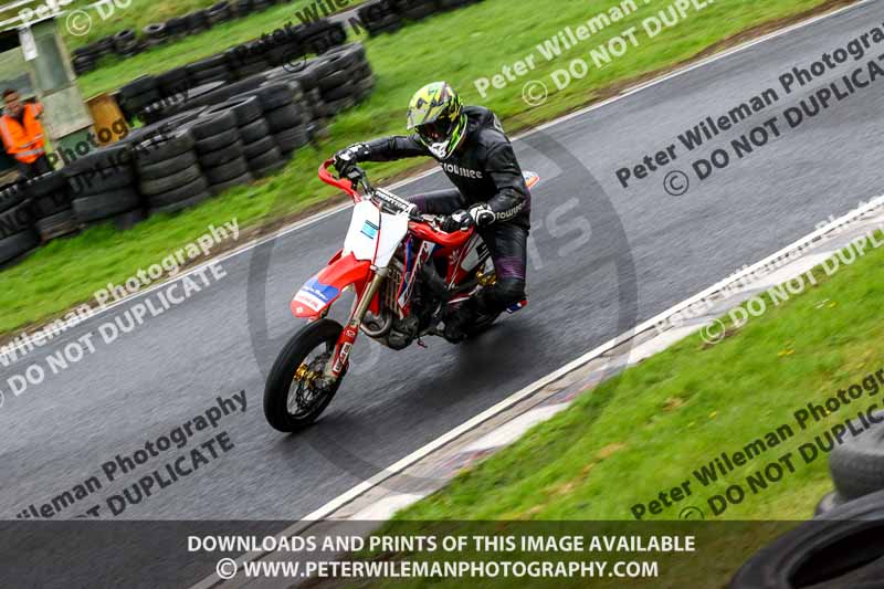 Three Sisters;Three Sisters photographs;Three Sisters trackday photographs;enduro digital images;event digital images;eventdigitalimages;lydden no limits trackday;no limits trackdays;peter wileman photography;racing digital images;trackday digital images;trackday photos