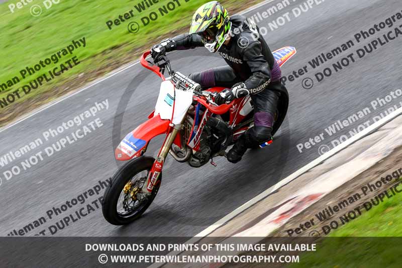 Three Sisters;Three Sisters photographs;Three Sisters trackday photographs;enduro digital images;event digital images;eventdigitalimages;lydden no limits trackday;no limits trackdays;peter wileman photography;racing digital images;trackday digital images;trackday photos