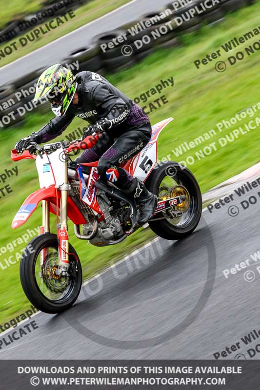 Three Sisters;Three Sisters photographs;Three Sisters trackday photographs;enduro digital images;event digital images;eventdigitalimages;lydden no limits trackday;no limits trackdays;peter wileman photography;racing digital images;trackday digital images;trackday photos