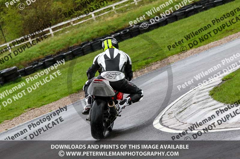 Three Sisters;Three Sisters photographs;Three Sisters trackday photographs;enduro digital images;event digital images;eventdigitalimages;lydden no limits trackday;no limits trackdays;peter wileman photography;racing digital images;trackday digital images;trackday photos