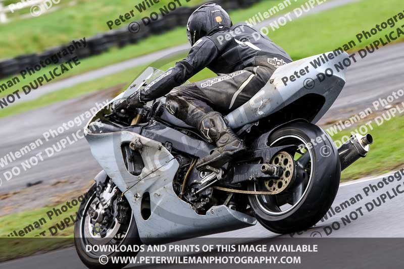 Three Sisters;Three Sisters photographs;Three Sisters trackday photographs;enduro digital images;event digital images;eventdigitalimages;lydden no limits trackday;no limits trackdays;peter wileman photography;racing digital images;trackday digital images;trackday photos