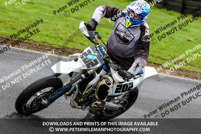 Three Sisters;Three Sisters photographs;Three Sisters trackday photographs;enduro digital images;event digital images;eventdigitalimages;lydden no limits trackday;no limits trackdays;peter wileman photography;racing digital images;trackday digital images;trackday photos