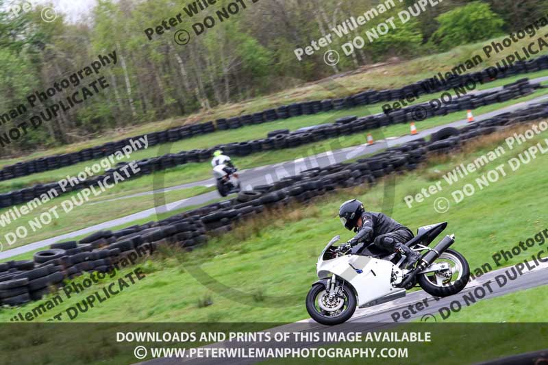 Three Sisters;Three Sisters photographs;Three Sisters trackday photographs;enduro digital images;event digital images;eventdigitalimages;lydden no limits trackday;no limits trackdays;peter wileman photography;racing digital images;trackday digital images;trackday photos