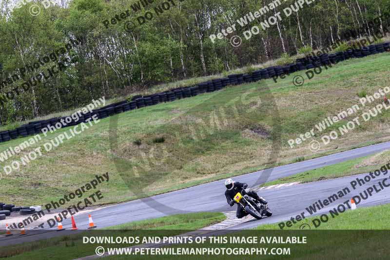 Three Sisters;Three Sisters photographs;Three Sisters trackday photographs;enduro digital images;event digital images;eventdigitalimages;lydden no limits trackday;no limits trackdays;peter wileman photography;racing digital images;trackday digital images;trackday photos