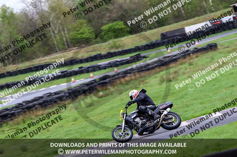 Three Sisters;Three Sisters photographs;Three Sisters trackday photographs;enduro digital images;event digital images;eventdigitalimages;lydden no limits trackday;no limits trackdays;peter wileman photography;racing digital images;trackday digital images;trackday photos