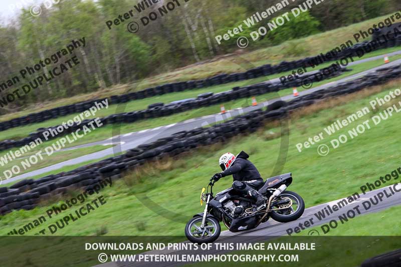 Three Sisters;Three Sisters photographs;Three Sisters trackday photographs;enduro digital images;event digital images;eventdigitalimages;lydden no limits trackday;no limits trackdays;peter wileman photography;racing digital images;trackday digital images;trackday photos