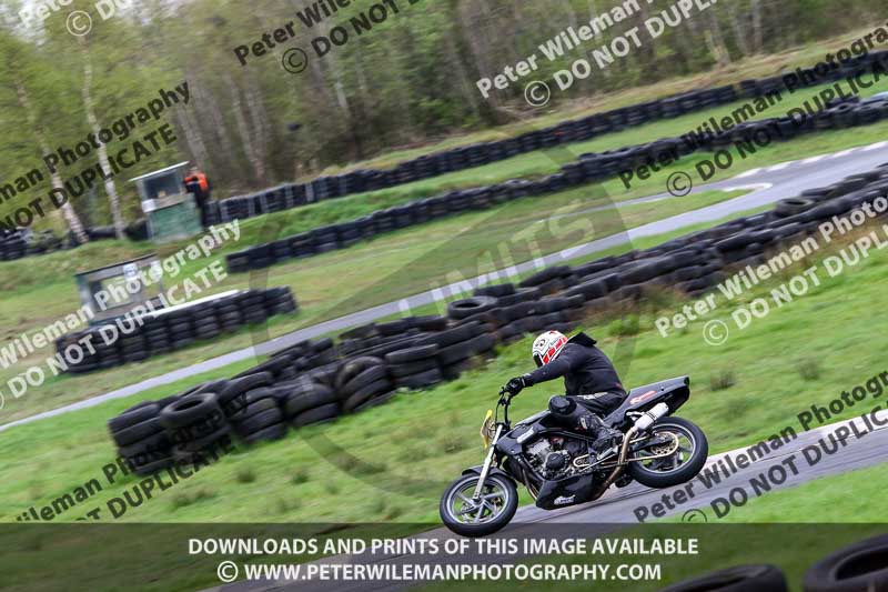 Three Sisters;Three Sisters photographs;Three Sisters trackday photographs;enduro digital images;event digital images;eventdigitalimages;lydden no limits trackday;no limits trackdays;peter wileman photography;racing digital images;trackday digital images;trackday photos