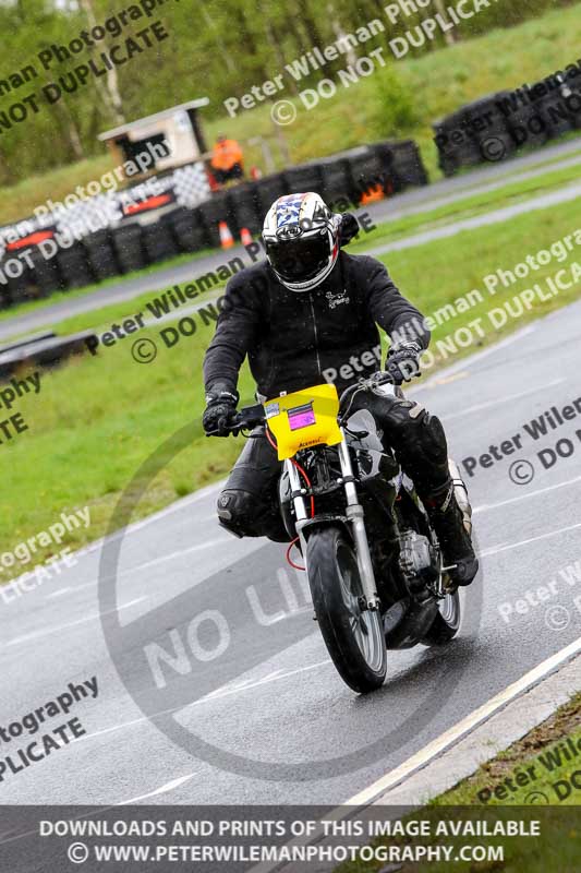 Three Sisters;Three Sisters photographs;Three Sisters trackday photographs;enduro digital images;event digital images;eventdigitalimages;lydden no limits trackday;no limits trackdays;peter wileman photography;racing digital images;trackday digital images;trackday photos