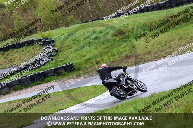 Three Sisters;Three Sisters photographs;Three Sisters trackday photographs;enduro digital images;event digital images;eventdigitalimages;lydden no limits trackday;no limits trackdays;peter wileman photography;racing digital images;trackday digital images;trackday photos