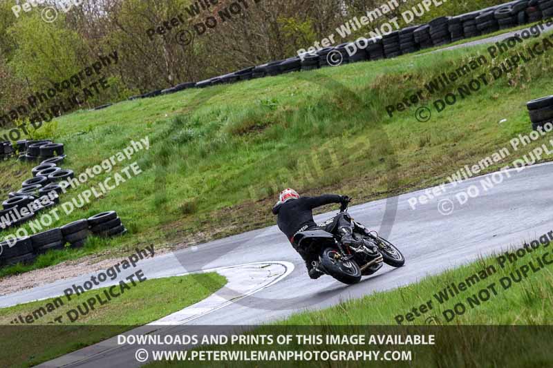 Three Sisters;Three Sisters photographs;Three Sisters trackday photographs;enduro digital images;event digital images;eventdigitalimages;lydden no limits trackday;no limits trackdays;peter wileman photography;racing digital images;trackday digital images;trackday photos