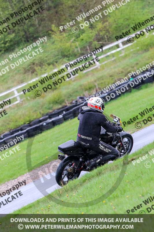 Three Sisters;Three Sisters photographs;Three Sisters trackday photographs;enduro digital images;event digital images;eventdigitalimages;lydden no limits trackday;no limits trackdays;peter wileman photography;racing digital images;trackday digital images;trackday photos