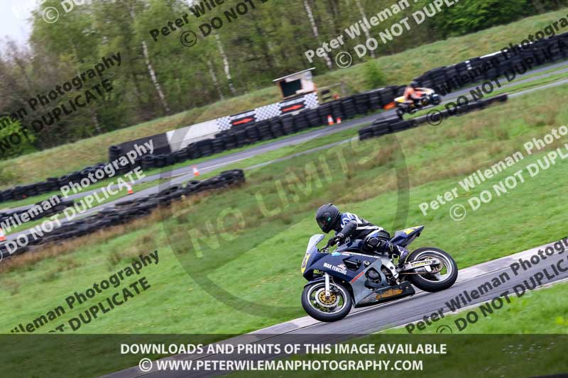 Three Sisters;Three Sisters photographs;Three Sisters trackday photographs;enduro digital images;event digital images;eventdigitalimages;lydden no limits trackday;no limits trackdays;peter wileman photography;racing digital images;trackday digital images;trackday photos