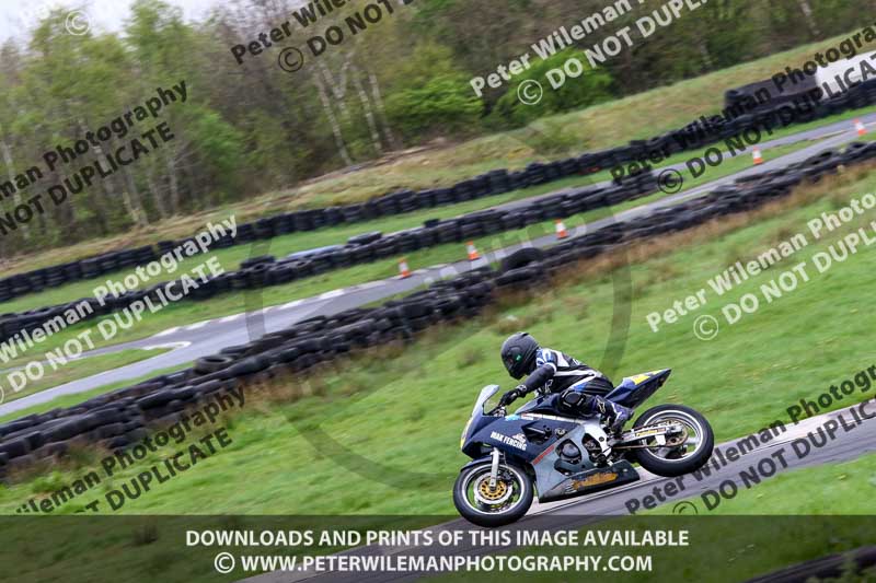 Three Sisters;Three Sisters photographs;Three Sisters trackday photographs;enduro digital images;event digital images;eventdigitalimages;lydden no limits trackday;no limits trackdays;peter wileman photography;racing digital images;trackday digital images;trackday photos