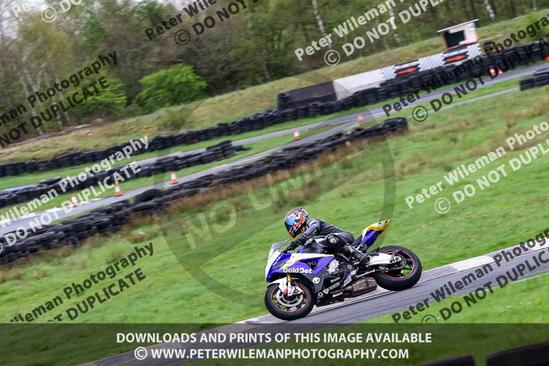 Three Sisters;Three Sisters photographs;Three Sisters trackday photographs;enduro digital images;event digital images;eventdigitalimages;lydden no limits trackday;no limits trackdays;peter wileman photography;racing digital images;trackday digital images;trackday photos