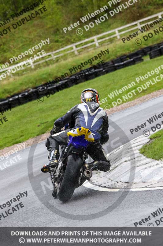 Three Sisters;Three Sisters photographs;Three Sisters trackday photographs;enduro digital images;event digital images;eventdigitalimages;lydden no limits trackday;no limits trackdays;peter wileman photography;racing digital images;trackday digital images;trackday photos