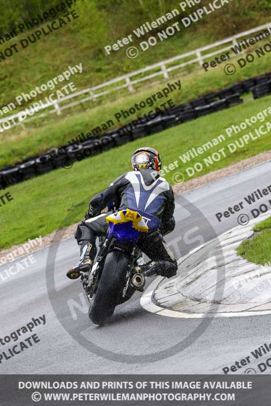 Three Sisters;Three Sisters photographs;Three Sisters trackday photographs;enduro digital images;event digital images;eventdigitalimages;lydden no limits trackday;no limits trackdays;peter wileman photography;racing digital images;trackday digital images;trackday photos