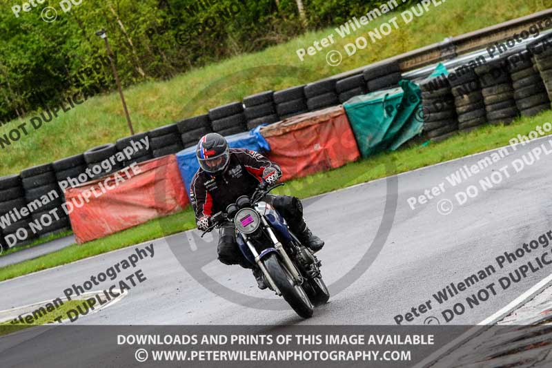 Three Sisters;Three Sisters photographs;Three Sisters trackday photographs;enduro digital images;event digital images;eventdigitalimages;lydden no limits trackday;no limits trackdays;peter wileman photography;racing digital images;trackday digital images;trackday photos