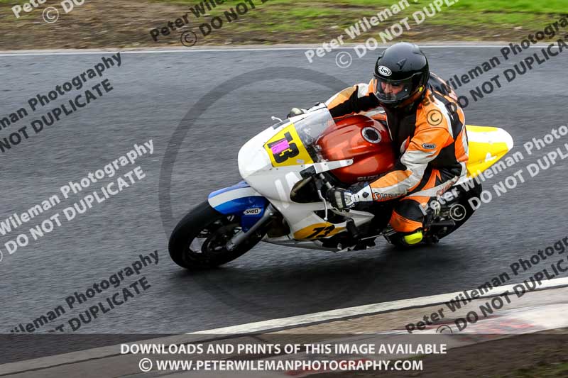 Three Sisters;Three Sisters photographs;Three Sisters trackday photographs;enduro digital images;event digital images;eventdigitalimages;lydden no limits trackday;no limits trackdays;peter wileman photography;racing digital images;trackday digital images;trackday photos