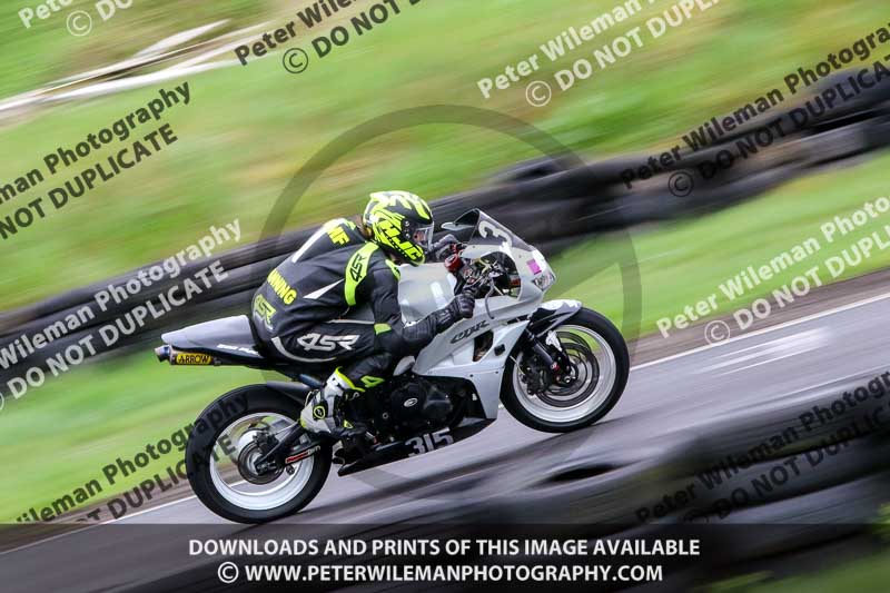 Three Sisters;Three Sisters photographs;Three Sisters trackday photographs;enduro digital images;event digital images;eventdigitalimages;lydden no limits trackday;no limits trackdays;peter wileman photography;racing digital images;trackday digital images;trackday photos